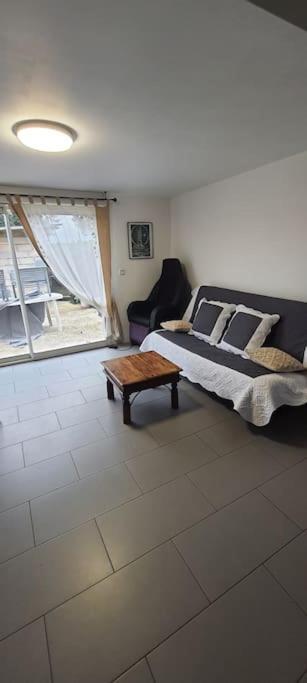 Le 7 Apartamento Servian Exterior foto